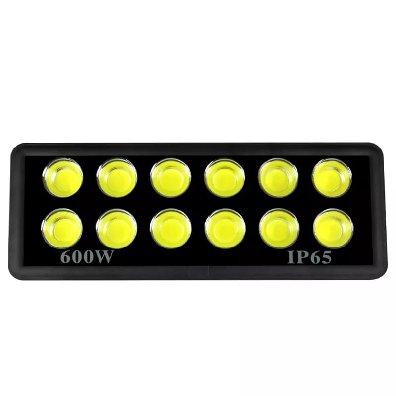 Proiector LED ultracob exterior 600W, 12X50W , IP65, 6500K Proiector LED ultracob exterior 600W, 12X50W , IP65, 6500K