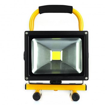 Proiector LED 20W portabil cu maner, acumulator si suport
