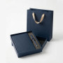 Set Cadou Agenda si Pix, A5, Cutie si Punga, Piele Ecologica, Albastru Inchis, Design Minimalist