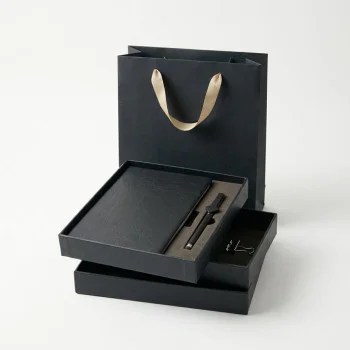 Set Cadou Agenda si Pix, A5, Cutie si Punga, Piele Ecologica, Negru, Design Minimalist