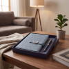 Set Cadou Agenda si Pix, Premium A5, Cutie si Punga, Piele Ecologica, Albastru , Inchidere Magnetica Set Cadou Agenda si Pix, Premium A5, Cutie si Punga, Piele Ecologica, Albastru , Inchidere Magnetica