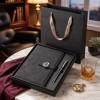 Set Cadou Agenda si Pix, Premium A5, Cutie si Punga, Piele Ecologica, Negru cu Sclipici Fin,, Inchidere Magnetica Set Cadou Agenda si Pix, Premium A5, Cutie si Punga, Piele Ecologica, Negru cu Sclipici Fin,, Inchidere Magnetica