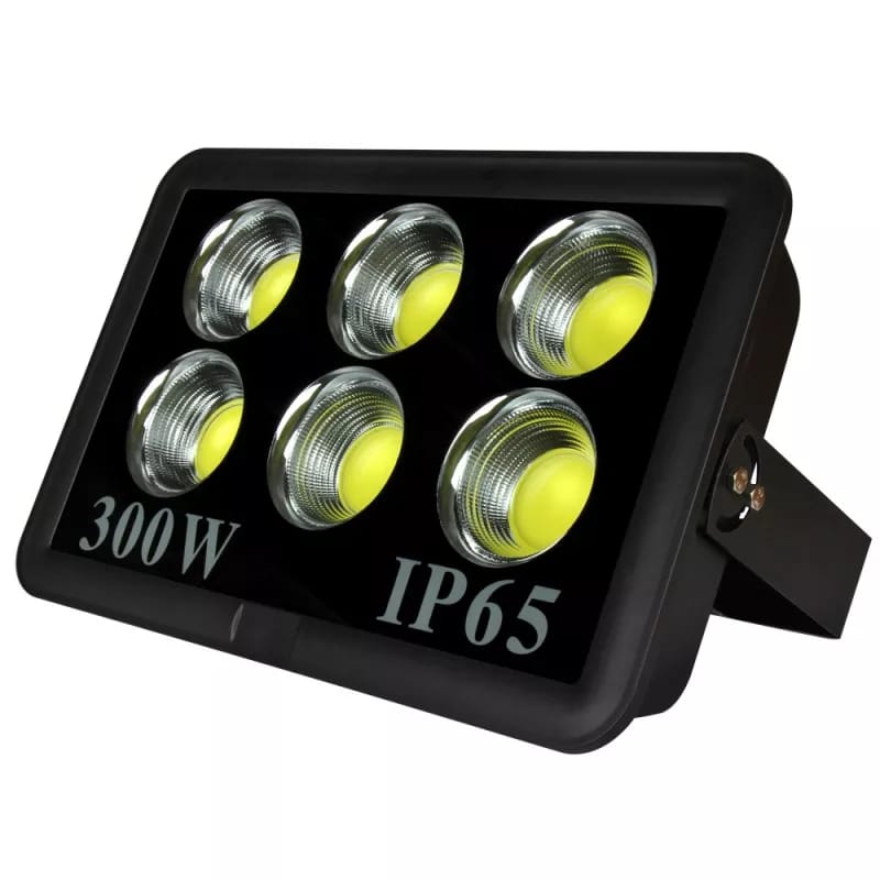 Proiector LED ultracob exterior 300W, 6X50W , IP65, 6500K Proiector LED ultracob exterior 300W, 6X50W , IP65, 6500K