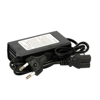 Pompa de stropit electrica Brillo 12 litri M2 - ElDepo.ro Fotografie detaliată cu Pompa de stropit electrica Brillo 12 litri M2, ideal pentru Pompe si Echipamente Stropit